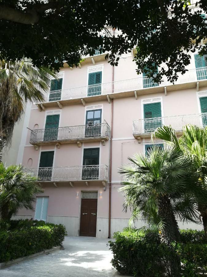 Pappalardo - Regina Elena Apartment Trapani Exterior photo